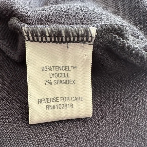 Garnet Hill navy knit tee dress, size medium - Picture 8 of 11